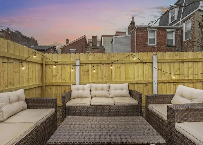 New! High-End Manchester Home W/ A Hot Tub